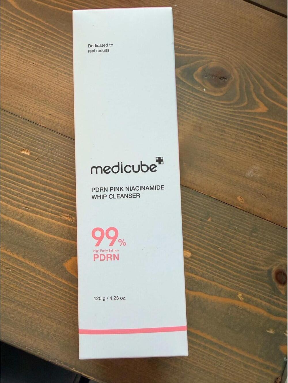 Medicube PDRN Pink Niacinamide Whip Face Cleanser NEW & SEALED BOX - Full Size